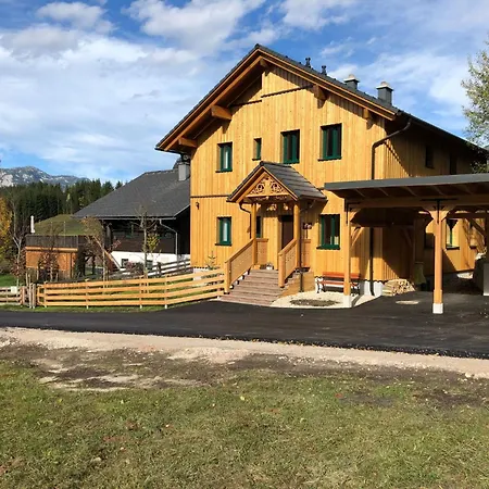 Nette In Mit Garten Und Grill Und Bergblick By Interhome